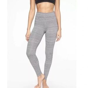 Athleta Chaturanga Leggings Size Small Tall Grey